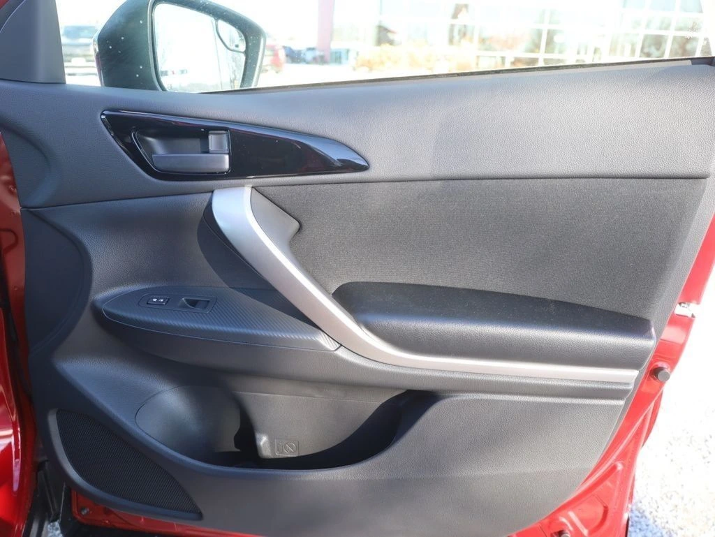 2026 Mitsubishi Eclipse Cross LE - Photo 16