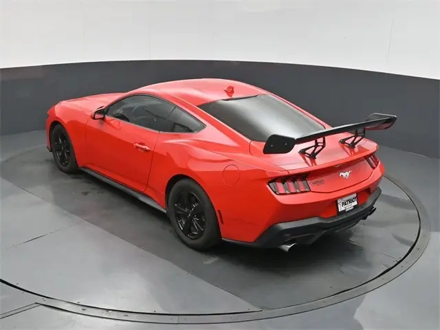 2024 Ford Mustang EcoBoost photo 21