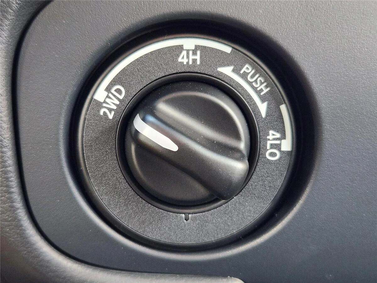 2026 Nissan Frontier SV - Photo 19