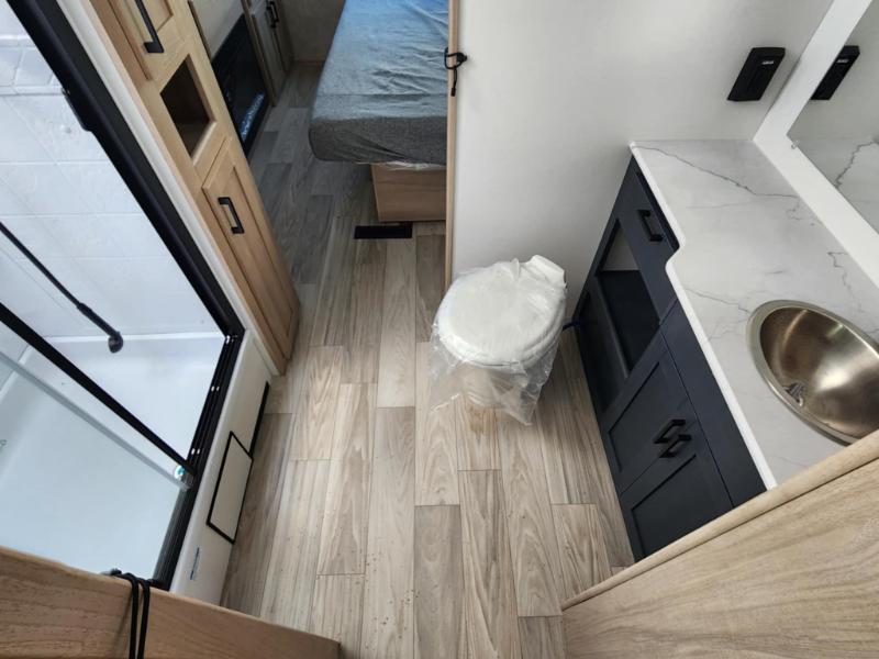 Voyage/3235FK/2025 image-16