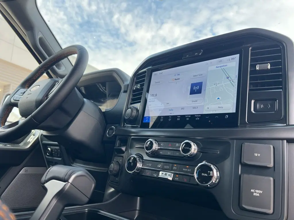 2025 Ford F-150 Tremor photo 2