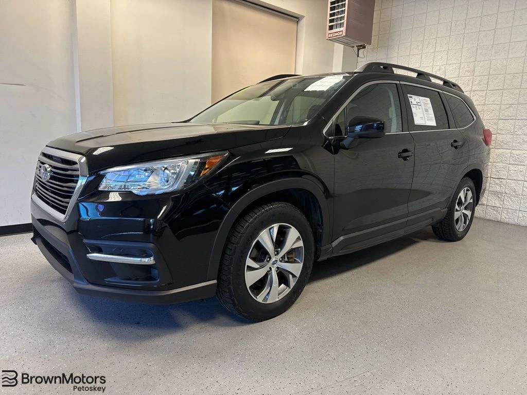 2019 Subaru Ascent Premium 8 Passenger's photo