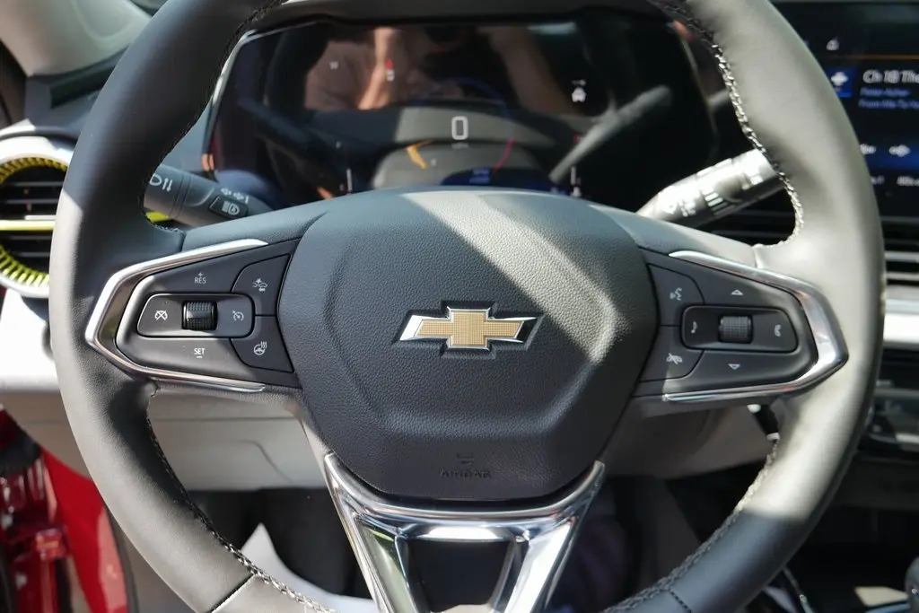 2026 Chevrolet Trax LT photo 11