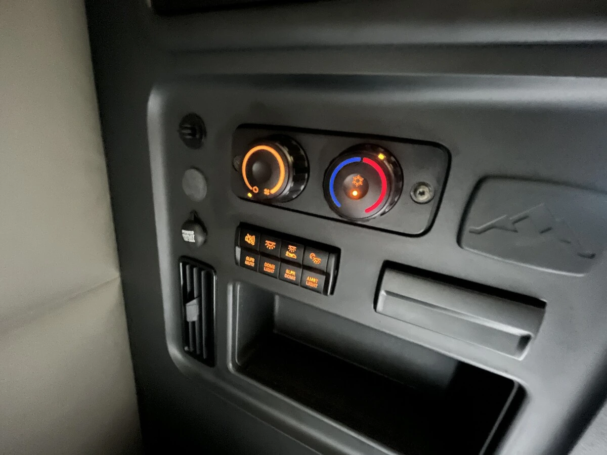 2022 Freightliner Cascadia - image 26