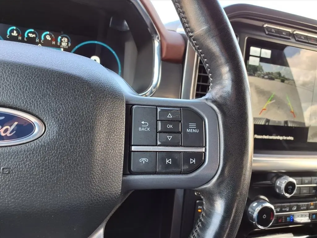 2023 Ford F-150 Lariat photo 31