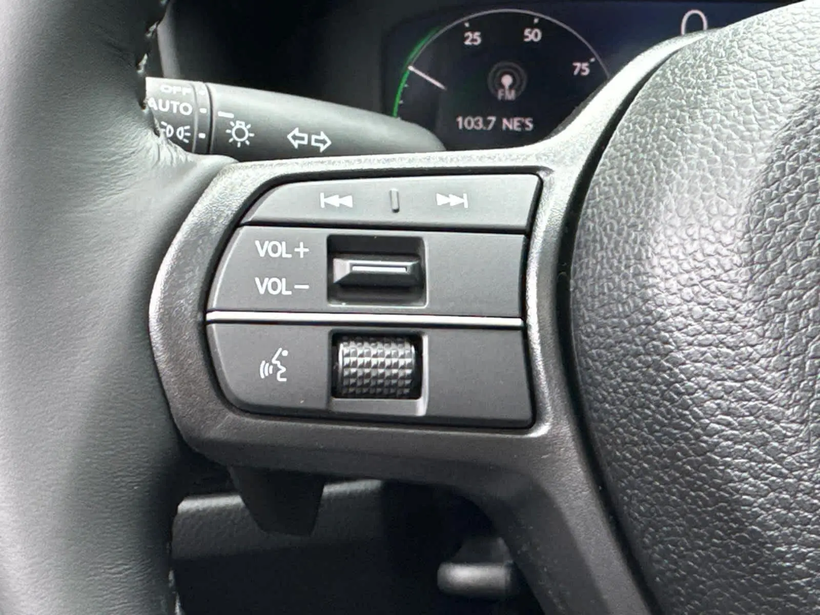 2025 Honda Accord Hybrid EX-L photo 22