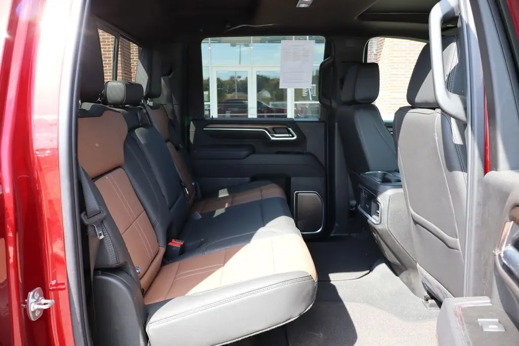 2025 Chevrolet Silverado 2500HD High Country photo 50