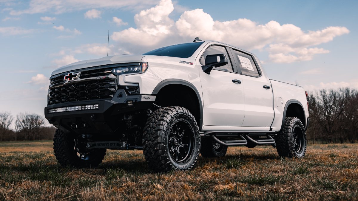 Custom 2024 Chevy Silverado 1500 ZR2 Exterior Driver Side Front Profile