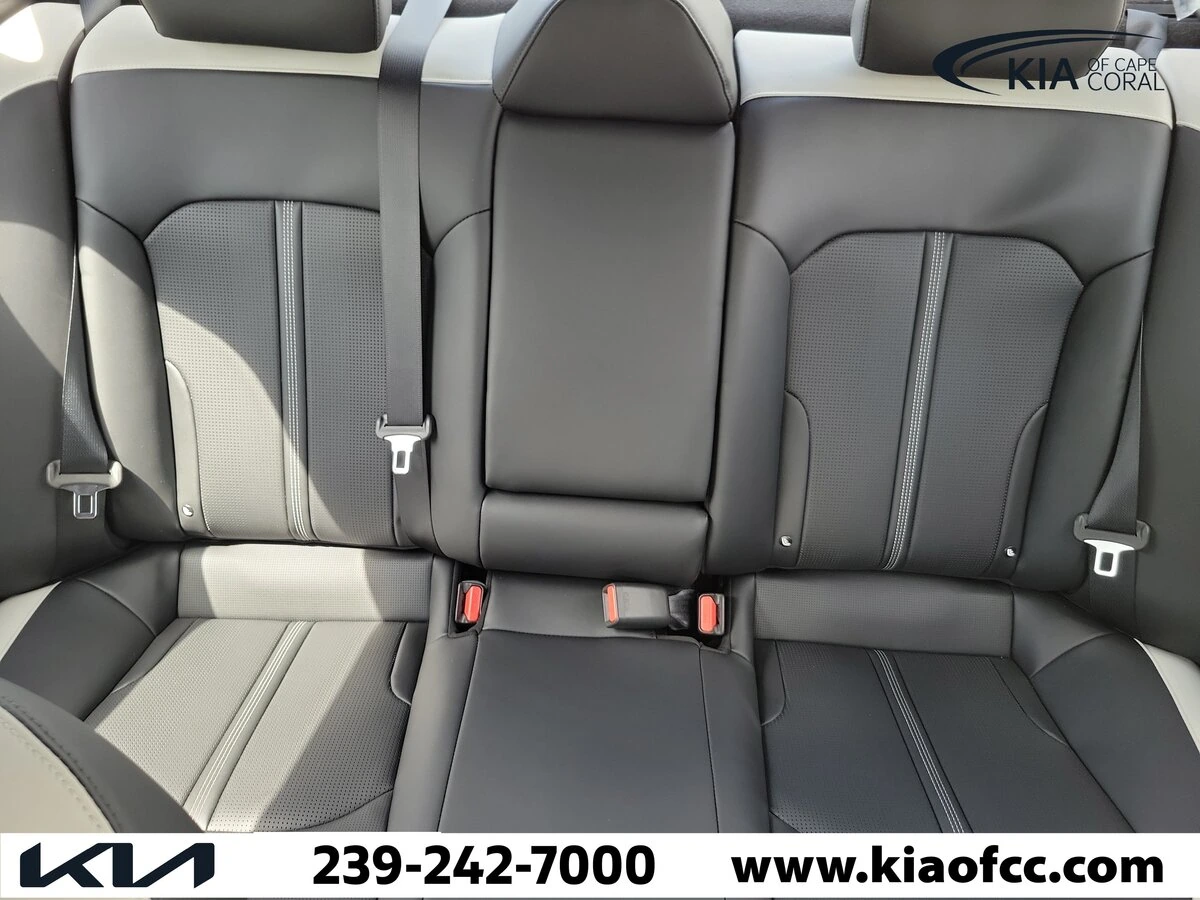 2026 Kia K5 GT-Line - Photo 30