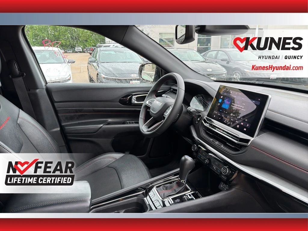 2025 Jeep Compass Trailhawk 4X4's photo