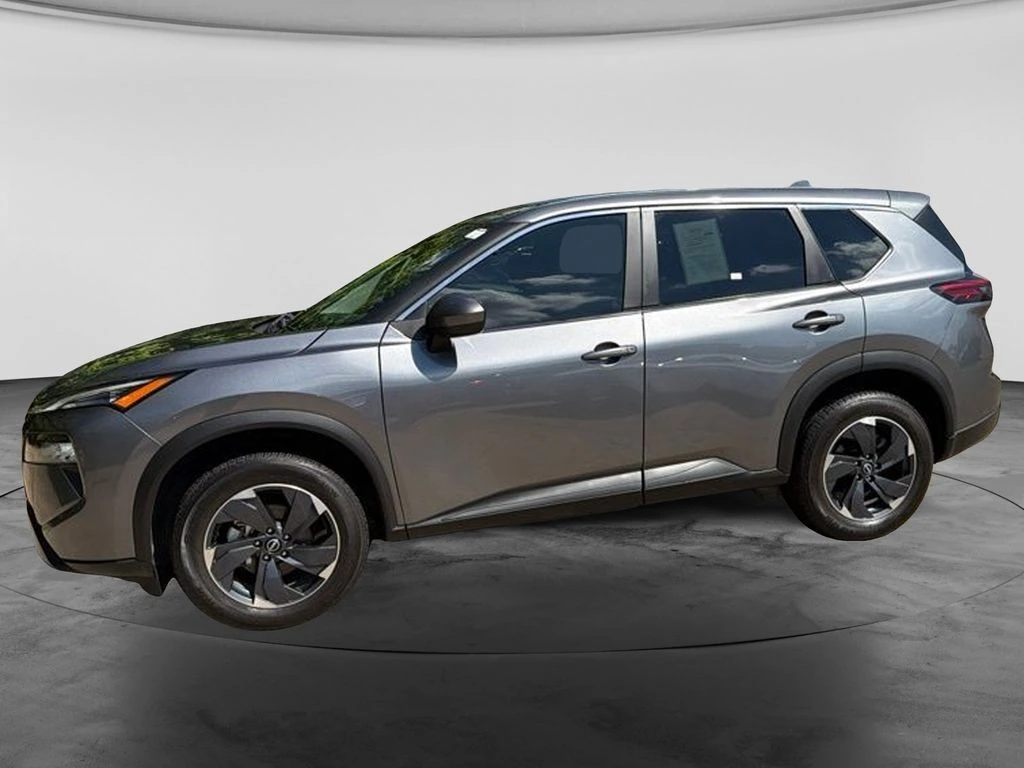 2024 Nissan Rogue SV - Photo 6
