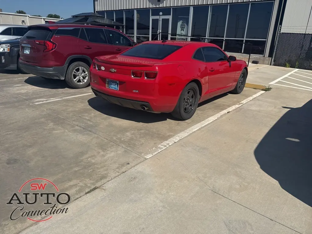 2013 Chevrolet Camaro photo 3