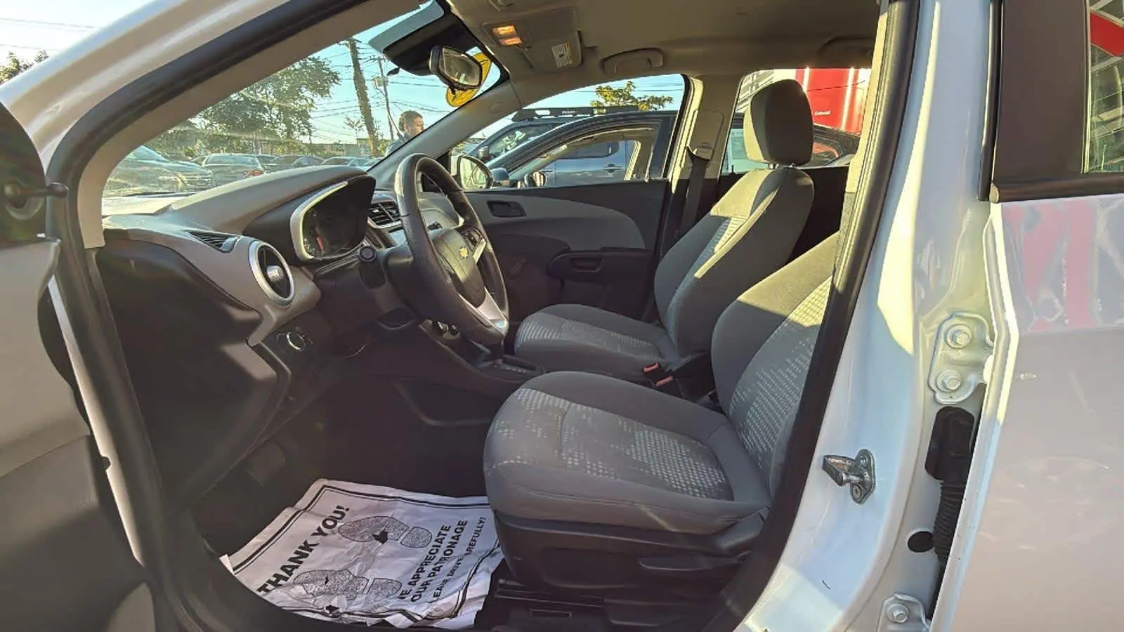 2020 Chevrolet Sonic LT photo 16