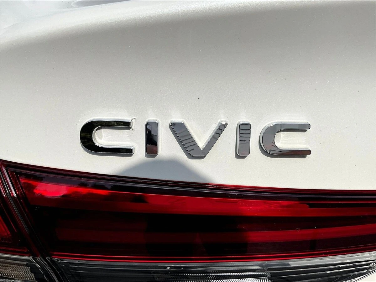 2024 Honda Civic EX - Photo 23