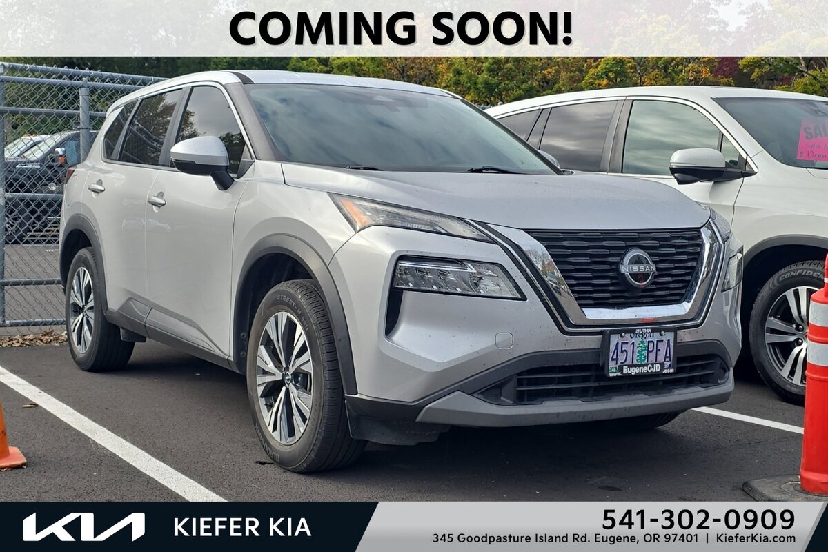 2022 Nissan Rogue SV
