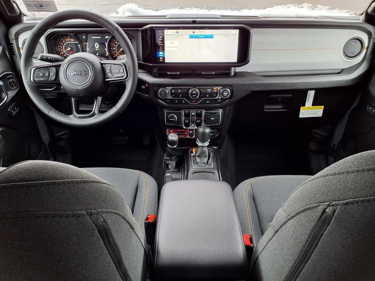 2026 Jeep Gladiator Willys - Photo 6
