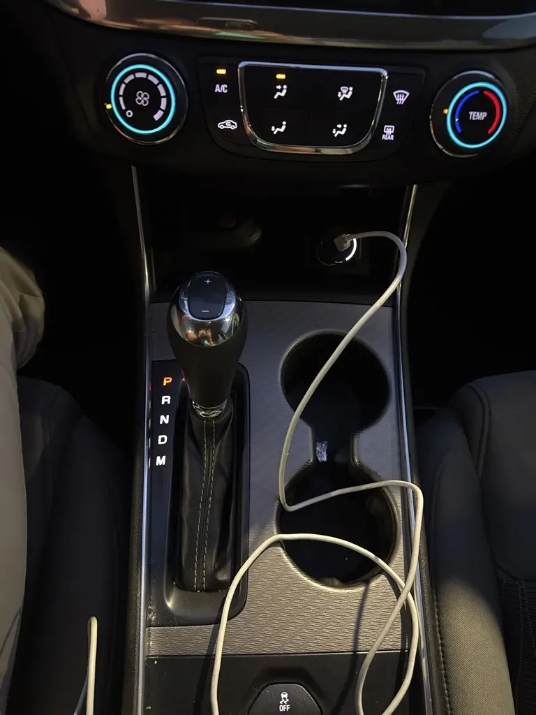 2017 Chevrolet Impala photo 21