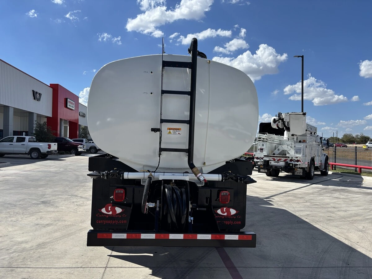 2027 Freightliner M2 106 — photo 6