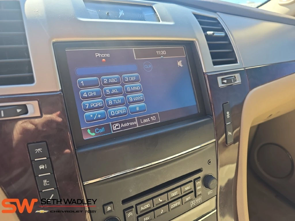 2013 Cadillac Escalade Luxury - Photo 22