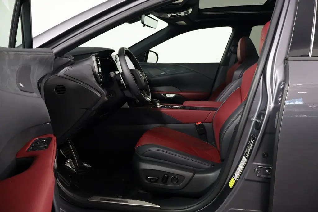 2023 Lexus RX 500h F SPORT Performance photo 10