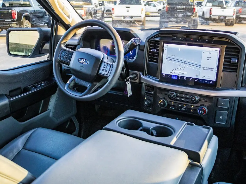 2024 Ford F-150 XLT photo 18