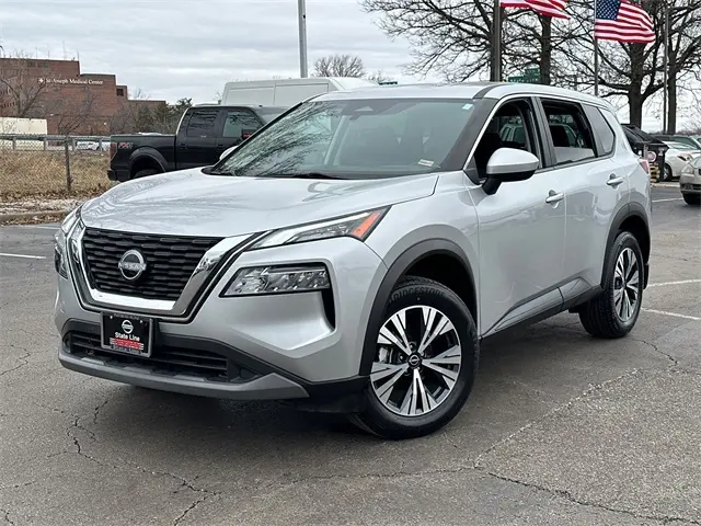 Used 2023 Nissan Rogue SV with VIN JN8BT3BB6PW491606 for sale in Kansas City