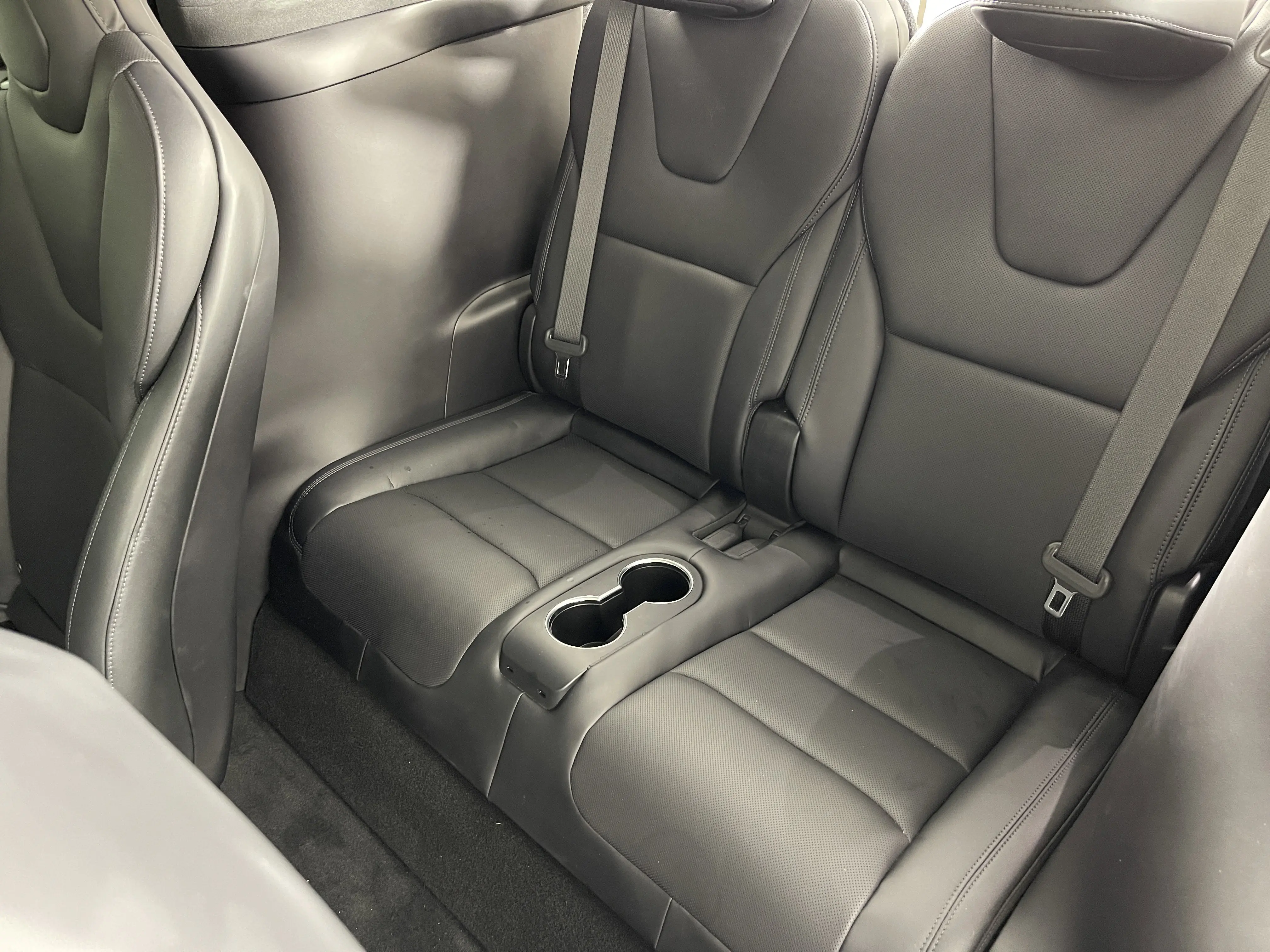 2022 Tesla Model X photo 26