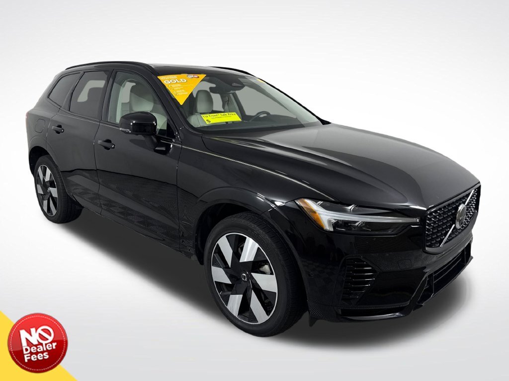 2025 Volvo XC60 Plug-In Hybrid Plus AWD