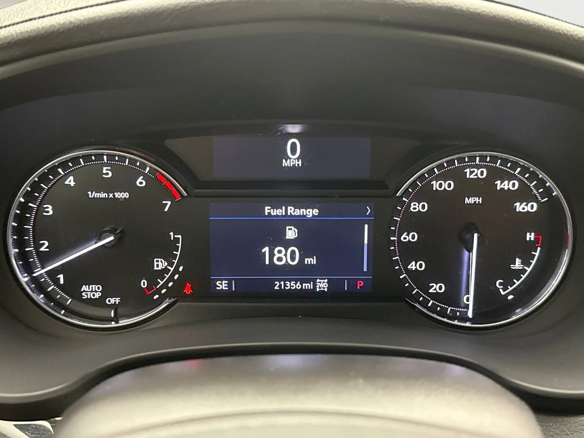 2022 Cadillac XT4 Premium Luxury photo 13