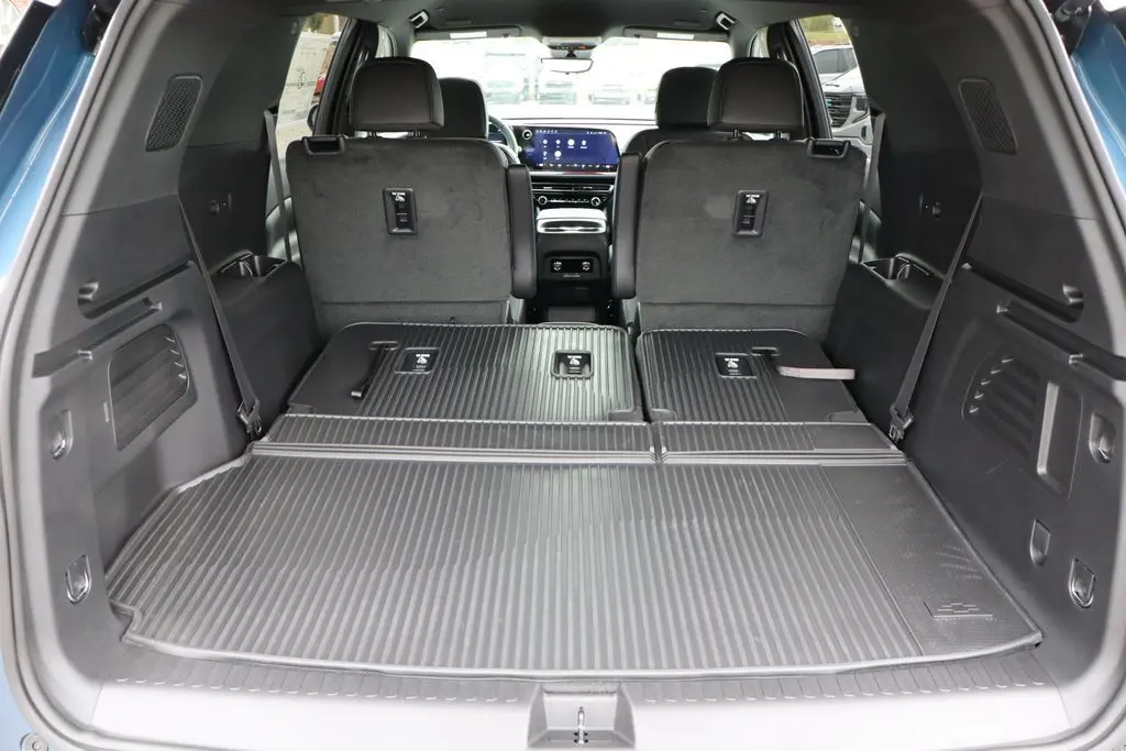 2026 Chevrolet Traverse Z71 photo 29
