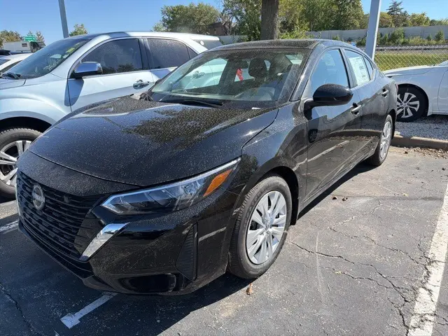 2025 Nissan Sentra S photo 2