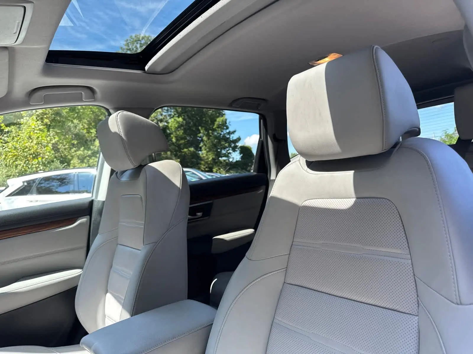 2022 Honda CR-V EX-L photo 15