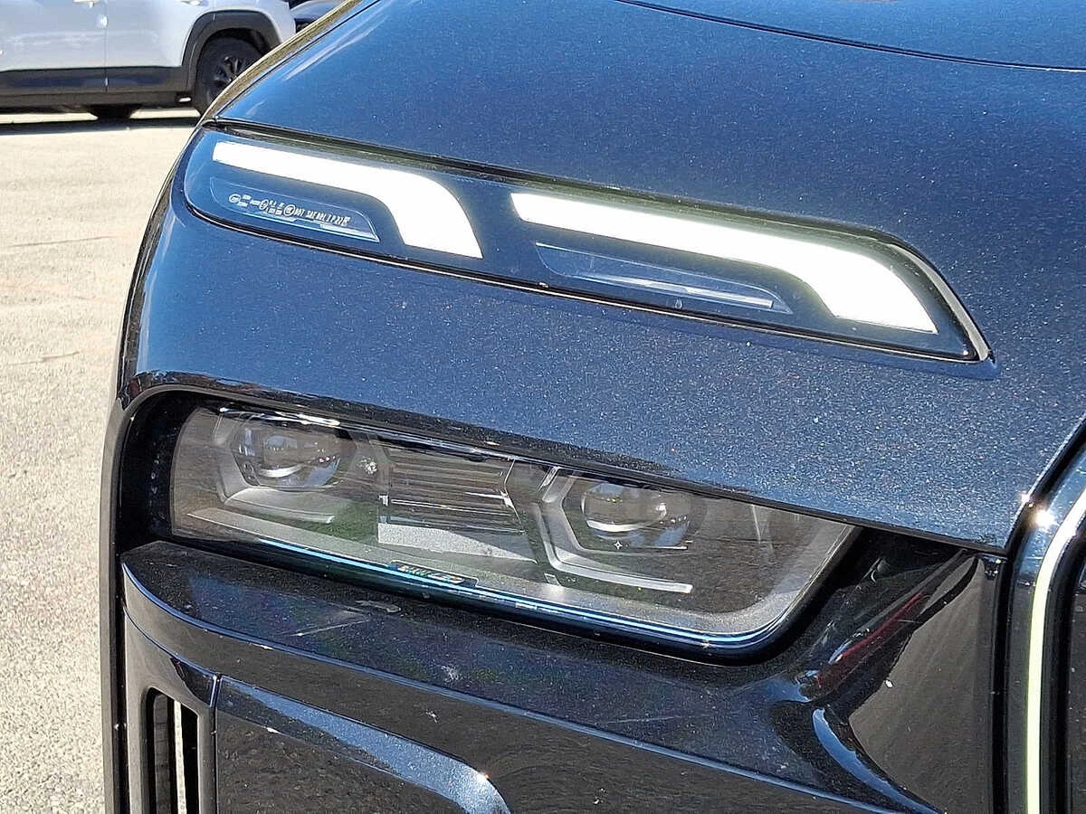2024 BMW i7 Base - Photo 9