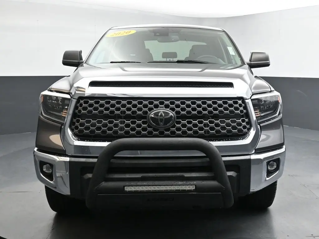 2020 Toyota Tundra SR5 CrewMax photo 3