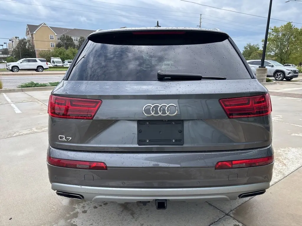 2019 Audi Q7 Prestige photo 10