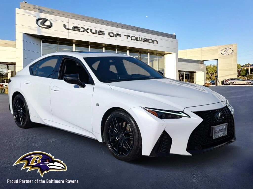 2024 Lexus IS