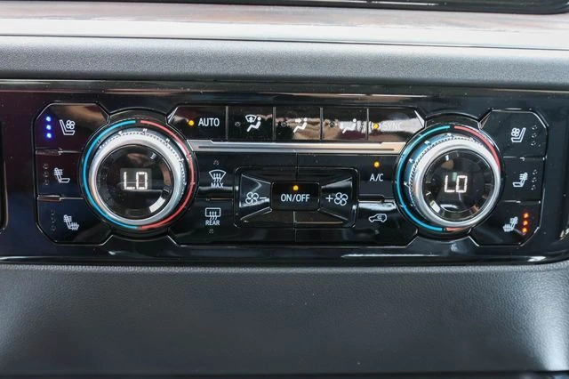 2026 GMC Sierra 1500 SLT - Photo 22