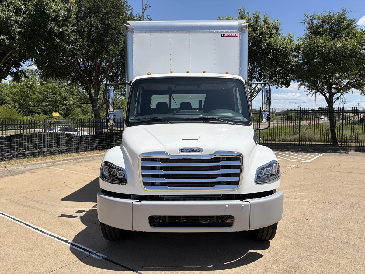 2027 Freightliner M2 106 — photo 8