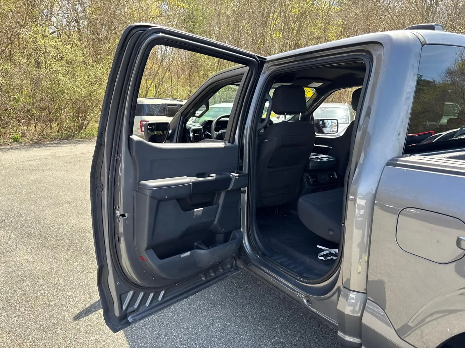 2022 Ford F-150 XL photo 27