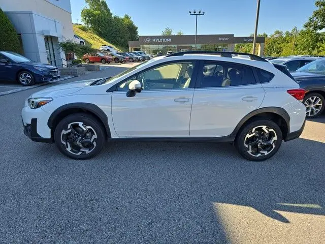 2023 Subaru Crosstrek Limited photo 2