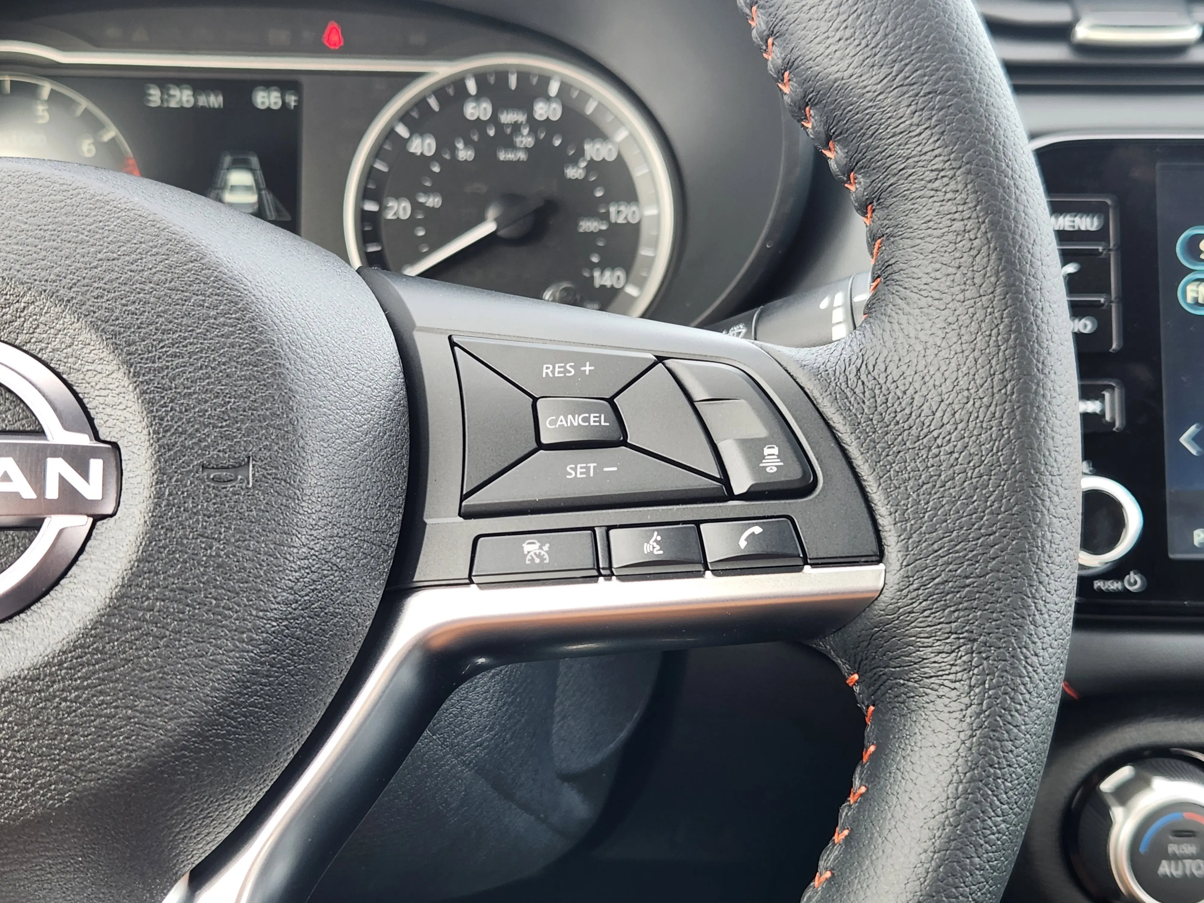 2025 Nissan Versa SR photo 13