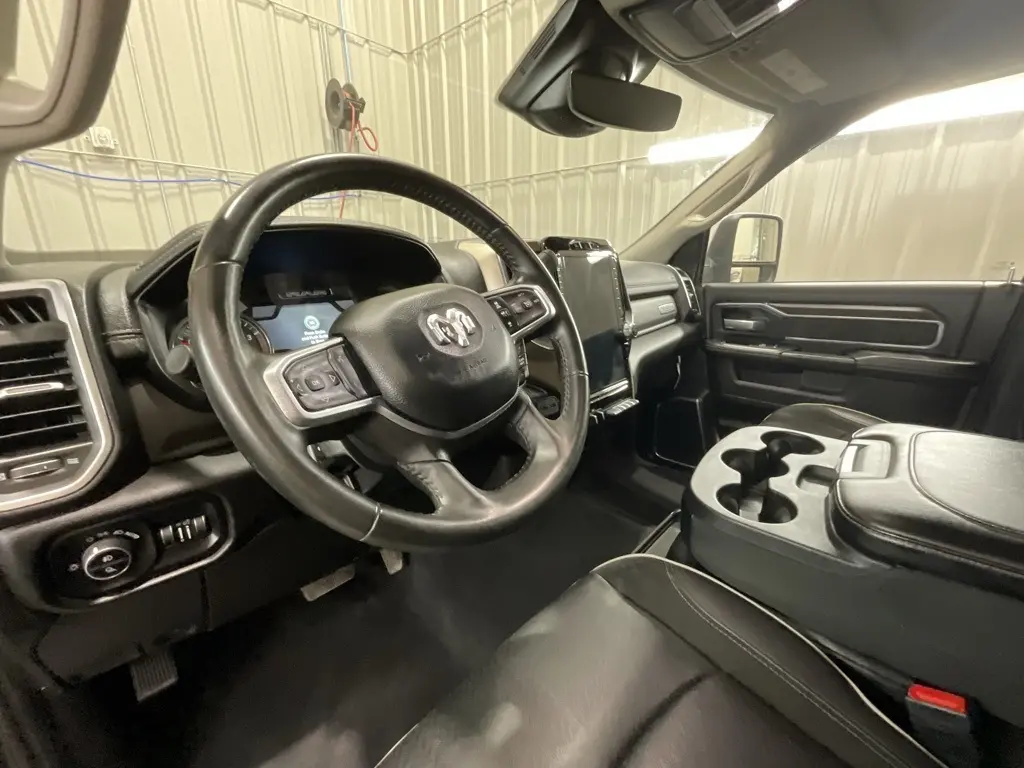 2024 Ram 2500 Laramie photo 12