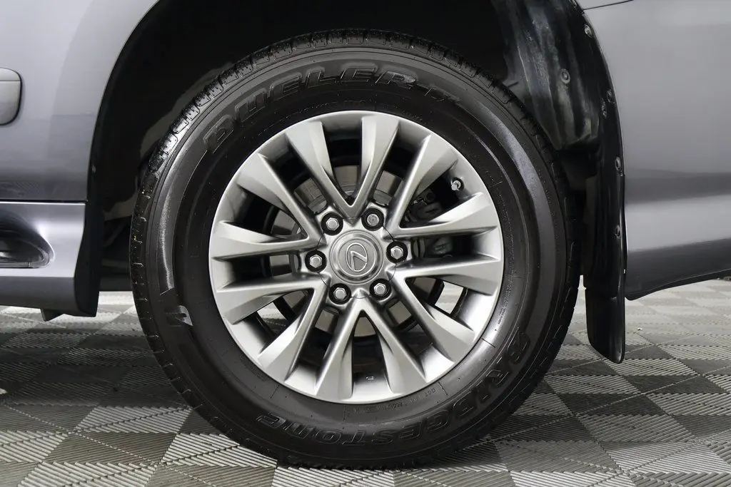 2015 Lexus GX 460 Luxury photo 15