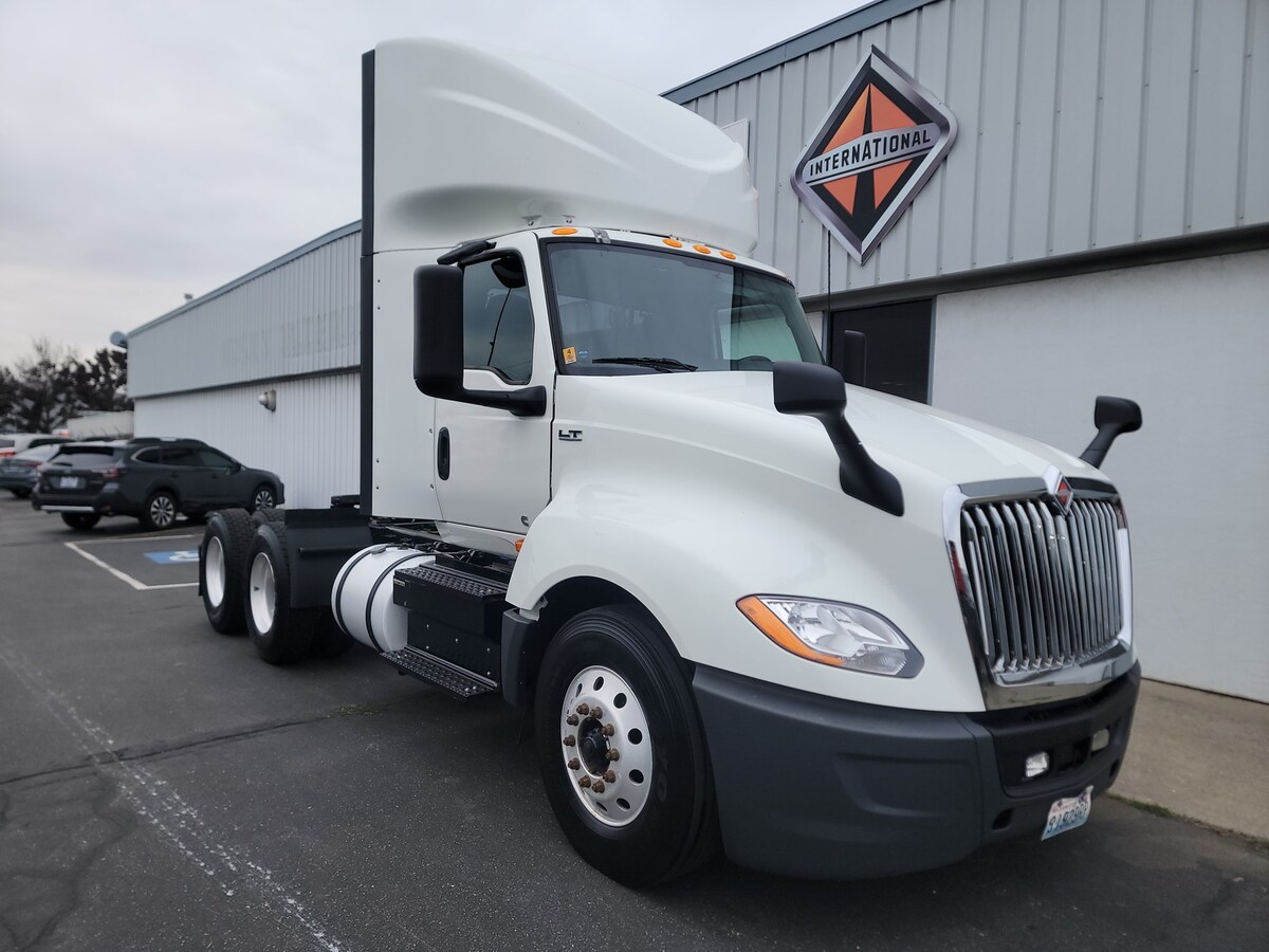 2022 International LT in Spokane, WA — photo 3