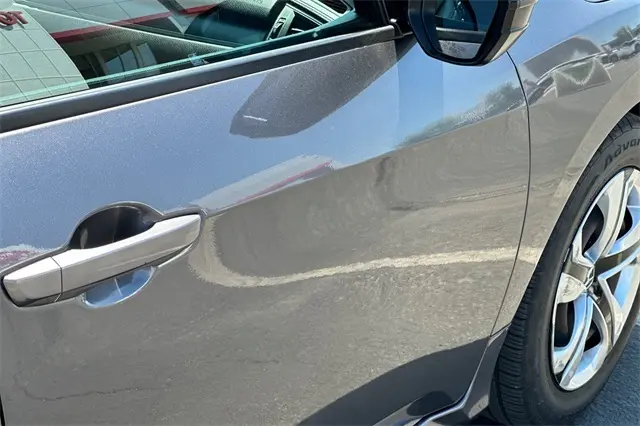 2017 Honda Civic LX photo 24