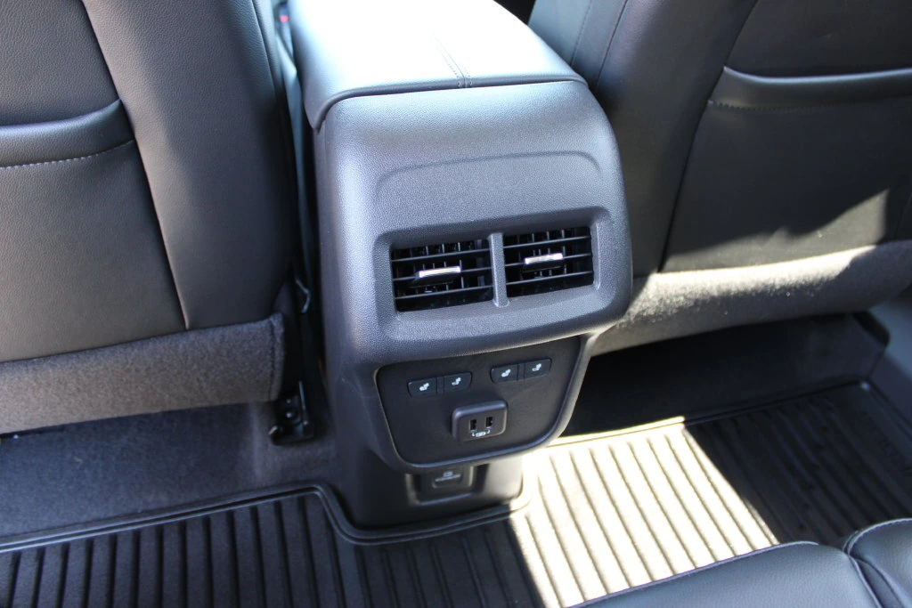 2023 Chevrolet Equinox Premier - Photo 41