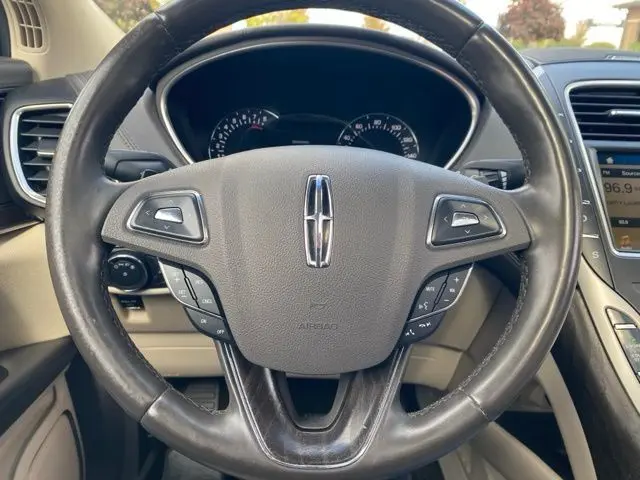 2018 Lincoln MKX Reserve photo 22