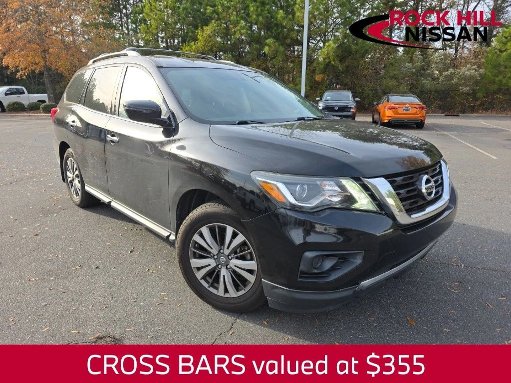 2018 Nissan Pathfinder S's photo