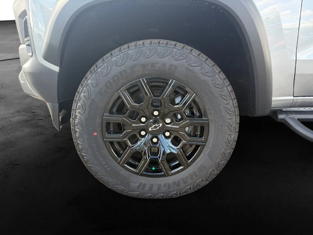 2026 Chevrolet Colorado Trail Boss - Photo 12