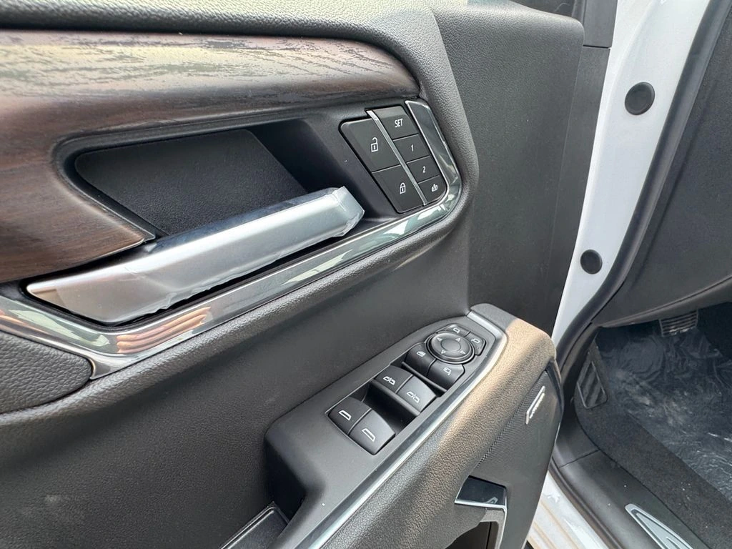 2026 GMC Sierra 1500 SLT - Photo 13